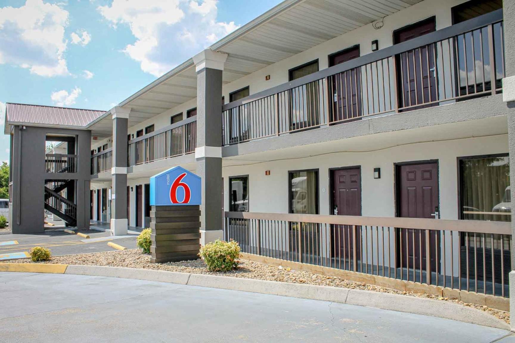Motel 6 Knoxville, Tn - East Buitenkant foto